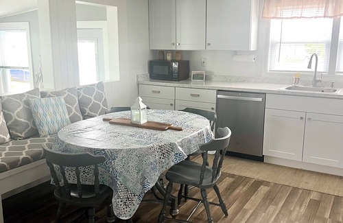 Newbury Cottage | Cozy Beach House sur l'île aux Prunes