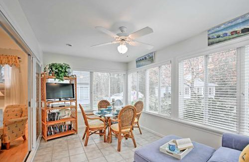 Summer Village Maison | Coastal Wells Cottage with Access to Game Room and Gym