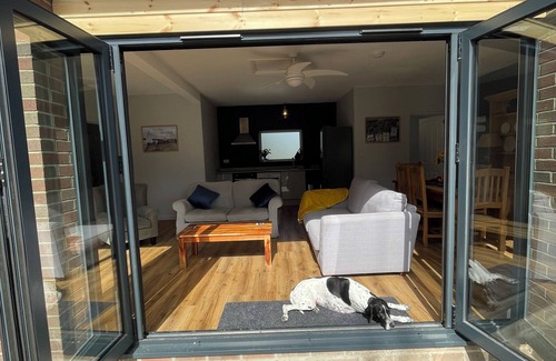 Wells-next-the-Sea Maison | Coastguard's Boathouse ,Wells-next-the-sea, close to beach, harbour, parking,EV