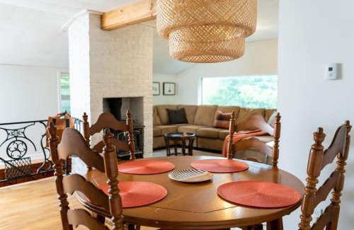Tay Valley Maison | Cobblestone 2-Bedroom Cottage #5 Loft