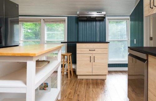 Tay Valley Maison | Cobblestone 2-Bedroom Cottage #5 Loft