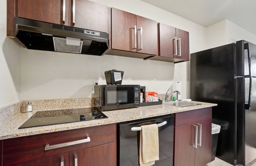 Russells Point Hôtel | Cobblestone Hotel & Suites-RussellsPoint