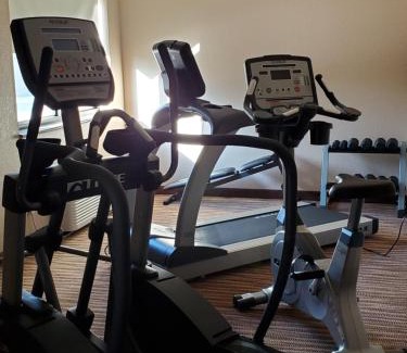 Clarion Hôtel | Cobblestone Inn & Suites - Clarion