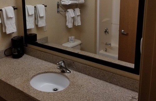 Ripon Hôtel | Cobblestone Suites - Ripon