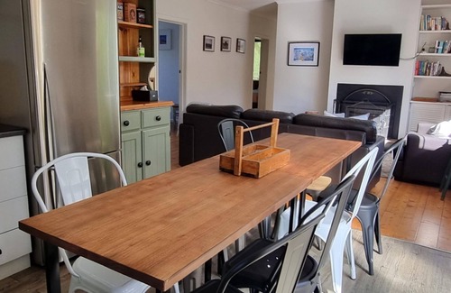 Bright Maison | Cobden & Wills - Bright, VIC