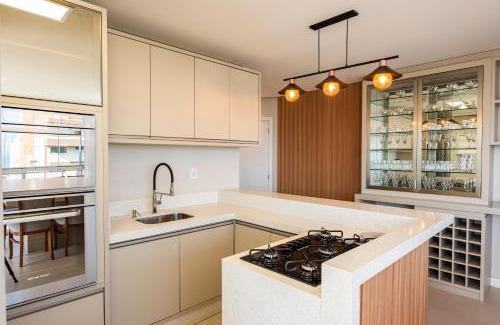 Centro Appartement | Cobertura com vista panorâmica da Praia da Vila