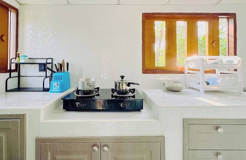Samut Sakhon Station Balnéaire | Coco and Canal HomeStory