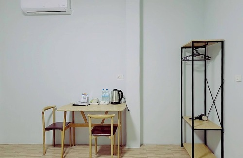 Samut Sakhon Station Balnéaire | Coco and Canal HomeStory