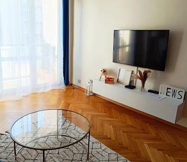 Krowodrza Appartement | Coco Chanel Cosy 45 m2 city centre fast wifi