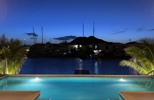 Jolly Harbour Villa | Coco Palms has spectacular panoramic sea and sunset views.