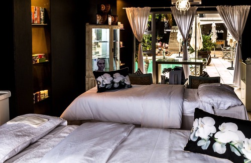 Hartbeespoort Maison | Cocomo Guesthouse, Spa and Conference Centre