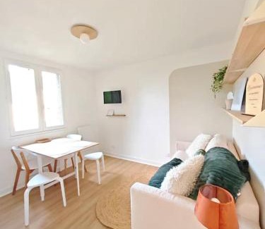 Bielle Appartement | "Cocon biellois" - calme, vue & parking