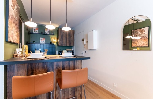 Chevilly-Larue Appartement | Cocon Coloré - Studio pour 2, 30min de Paris