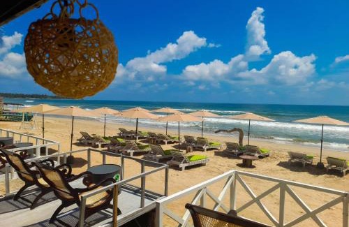 Uppuveli Station Balnéaire | Coconut beach resort