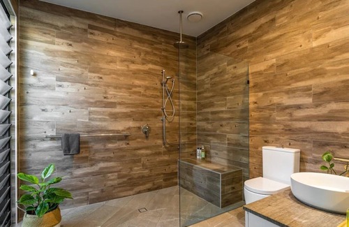 Moffat Beach Cabine | Coconut Cottages, 2 x Cottages + Pool