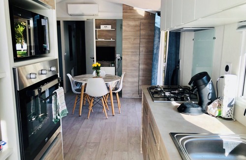 Montauriol Maison | Cocooning soleil levant