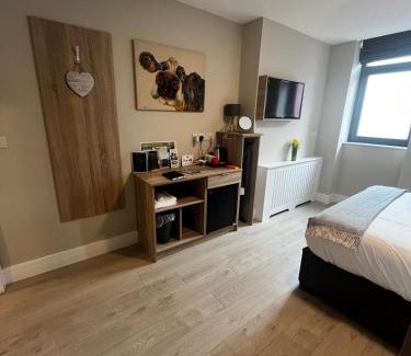 Templemore Maison | Codladh Sámh Guest House