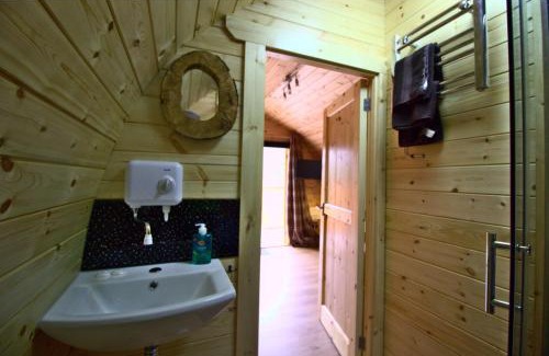 Kinlochleven Chalet De Ski | Coe Pod, West Highland Way Holidays