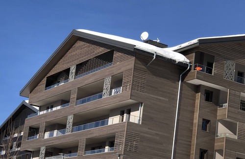 Les Saisies Appartement | Coeur Station T4 moderne récent, terrasse sud, vue splendide, 8 pers, 5° étage