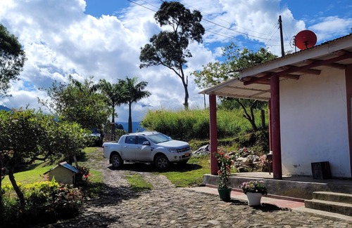 Anolaima Autre | Coffee/Guava farm in Colombian mountains near the capital (Bogotá)