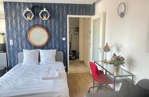 Metz-Centre – Ancienne Ville Appartement | Coislin - Studio 4 Personnes - hyper centre - Balcon privé