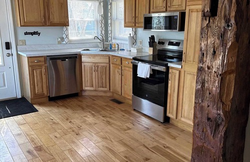 Lincoln Maison | Cold Stream Cottage S