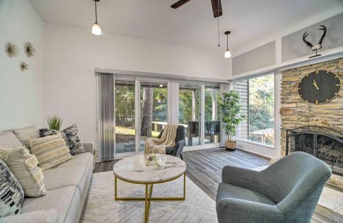 Cape Royale Maison | Coldspring Cottage Less Than 1 Mi to Lake Livingston!