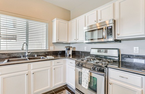 Coldwater Springs Maison | Lovely Avondale Retreat on Coldwater Golf Course!