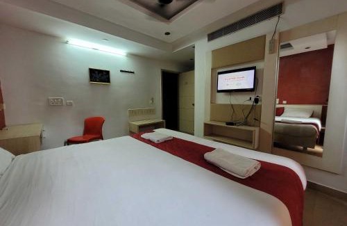 Kandur Hôtel | Collection O Hotel Highway Grand