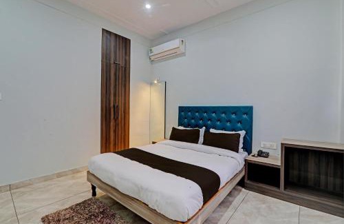 Varanasi Hôtel | Collection O Maharaja Resort
