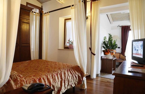 Urbino Maison | Colleverde Country House Beauty&Wellness