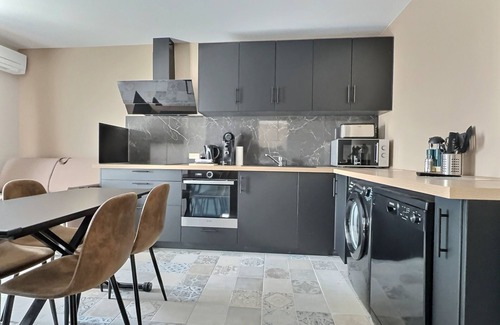 Moyen-Vernet Appartement | Collioure - Appt Familiale, Cinema