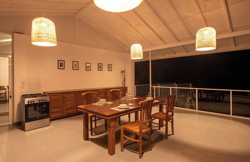 Kadugannawa Maison | Colonial-style bungalow with private pool, mountain views and tranquil vibes.