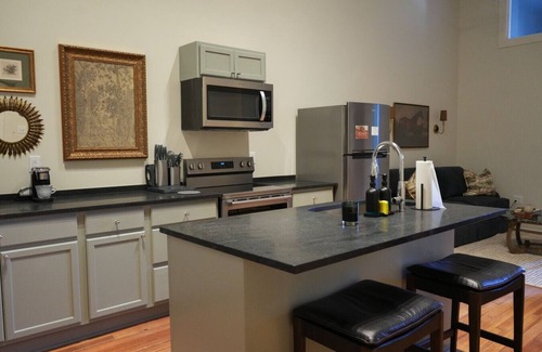 Demopolis Appartement | Colony -The Flats Demopolis