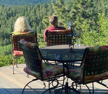 Evergreen West Central Lit Et Petit-Déjeuner | Colorado Bed & Breakfast with beautiful views