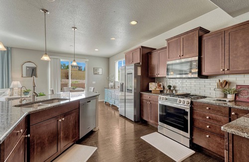 Colorado Springs Maison | Colorado Comfort Awaits: Spacious 6-Bed Room Retreat Near Trails & Family Fun!