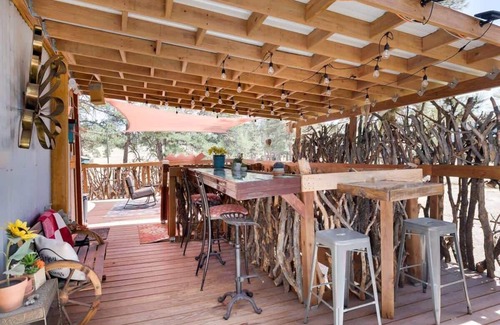Elizabeth Cabine | Colorado Treehouse Magic at Houses High Treesort