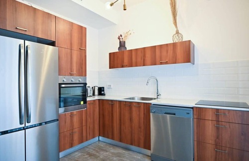 Tel Aviv Appartement | Colorful 2BR next to Gazoz Beach by HolyGuest