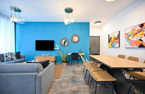 Tel Aviv Appartement | Colorful 2BR next to Gazoz Beach by HolyGuest