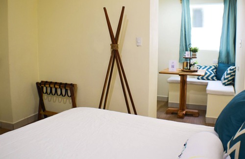 Flores Appartement | Colorful Apartment The Heart Of Flores