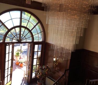 Colts Neck Hôtel | Colts Neck Inn Hotel