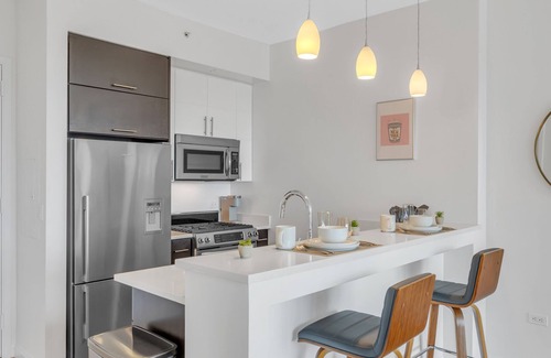 Manhattan Valley Appartement | Columbus Square 1 BR w/Office by Anyplace - 11619