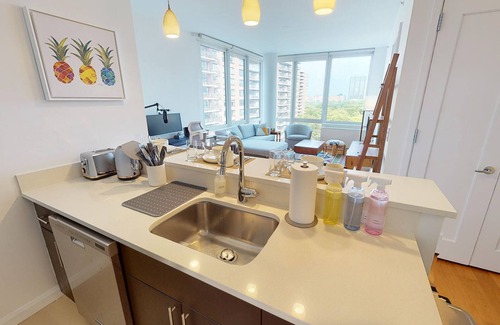 Manhattan Valley Appartement | Columbus Square 1 BR w/Office by Anyplace - 11621