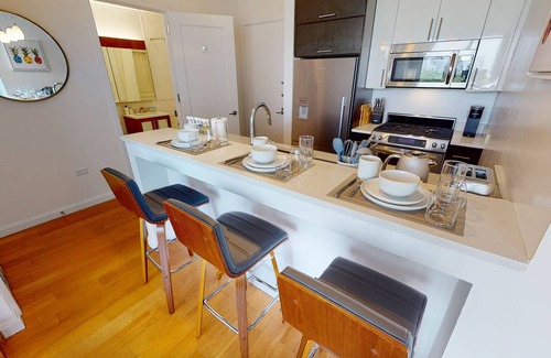 Manhattan Valley Appartement | Columbus Square 1 BR w/Office by Anyplace - 11621