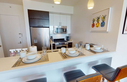 Manhattan Valley Appartement | Columbus Square 1 BR w/Office by Anyplace - 11621