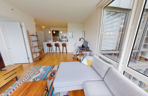 Manhattan Valley Appartement | Columbus Square 1 BR w/Office by Anyplace - 11621