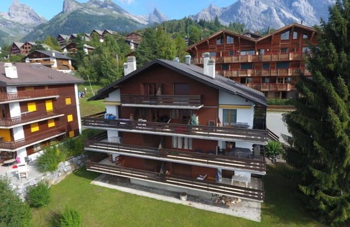 Ovronnaz Appartement | Comère 6 by Interhome