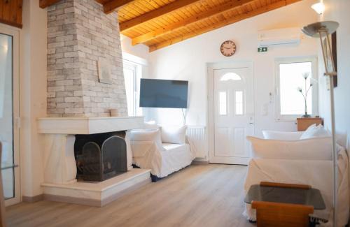Vari-Voula-Vouliagmeni Appartement | Combination of the sea and the countryside