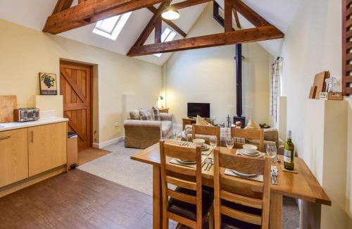 Bidford-on-Avon Maison | Combine Shed