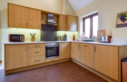 Bidford-on-Avon Maison | Combine Shed